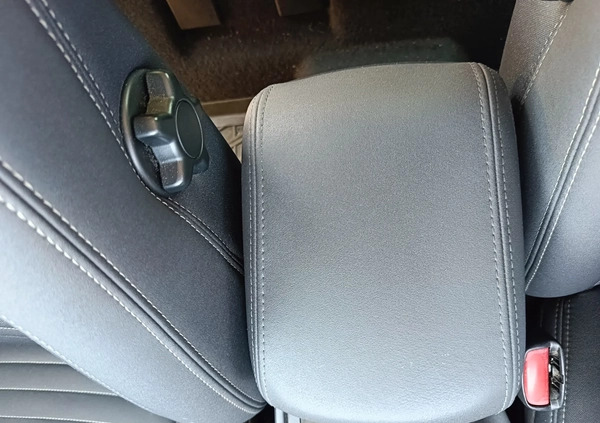 Volvo V50 cena 19000 przebieg: 309000, rok produkcji 2007 z Biała małe 92